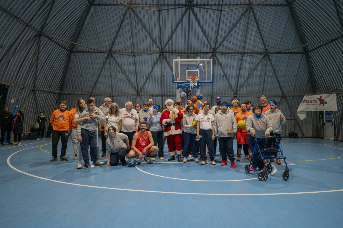 Festa di Natale Gruppo Overlimits con Conero Razorbacks